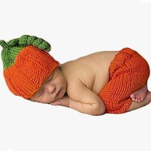 Newborn pumpkin knit outfit